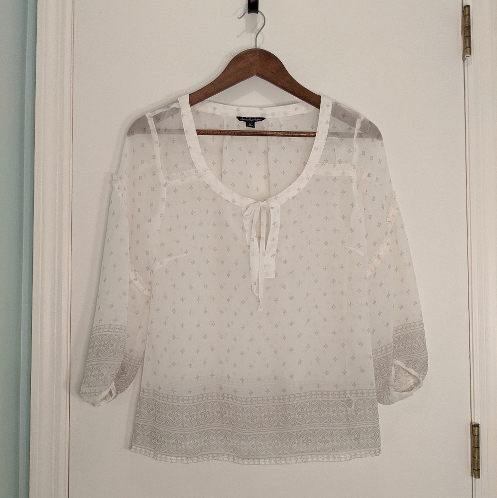 American Eagle Outfitters Sheer Blouse Size S